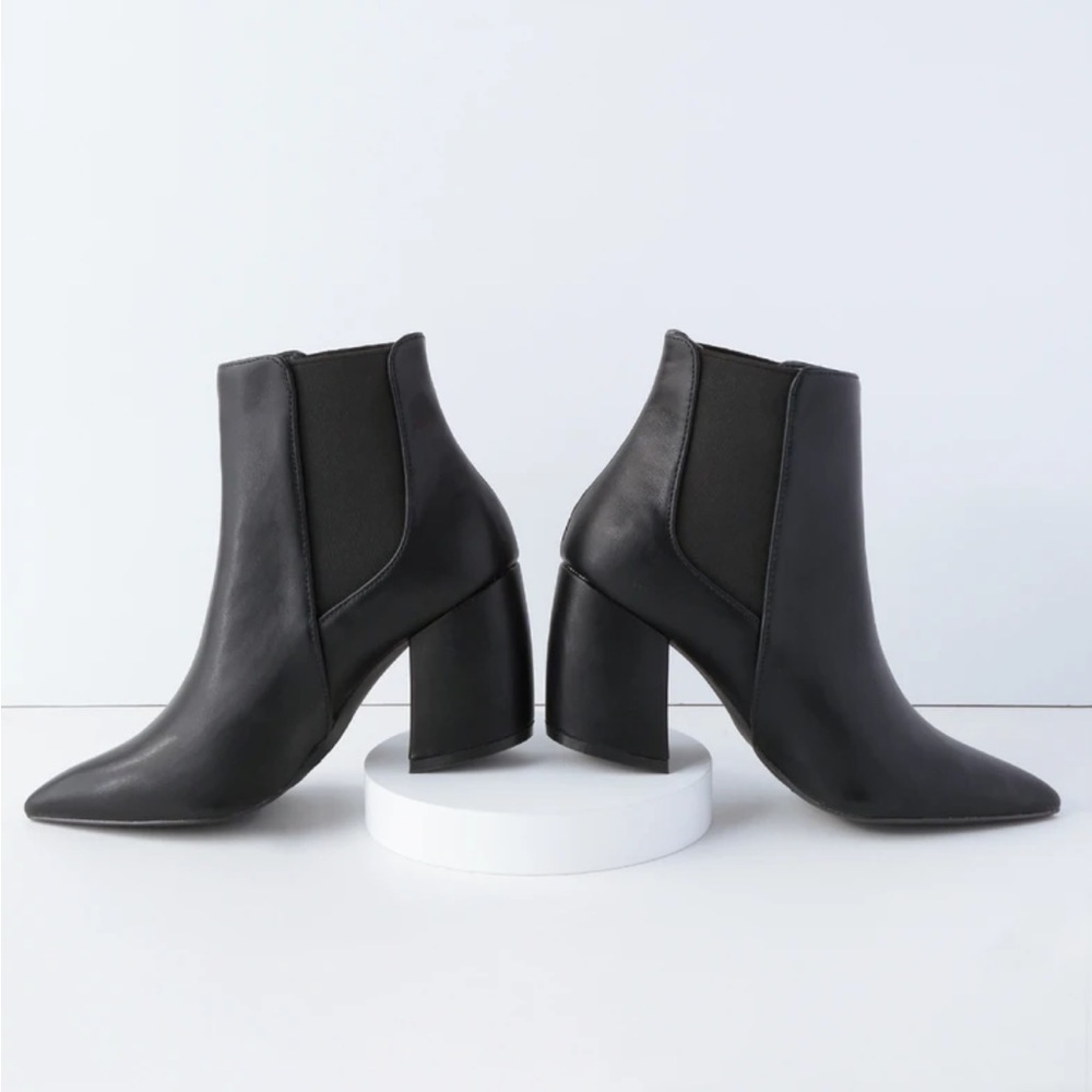 Lulus booties in excellent condition!